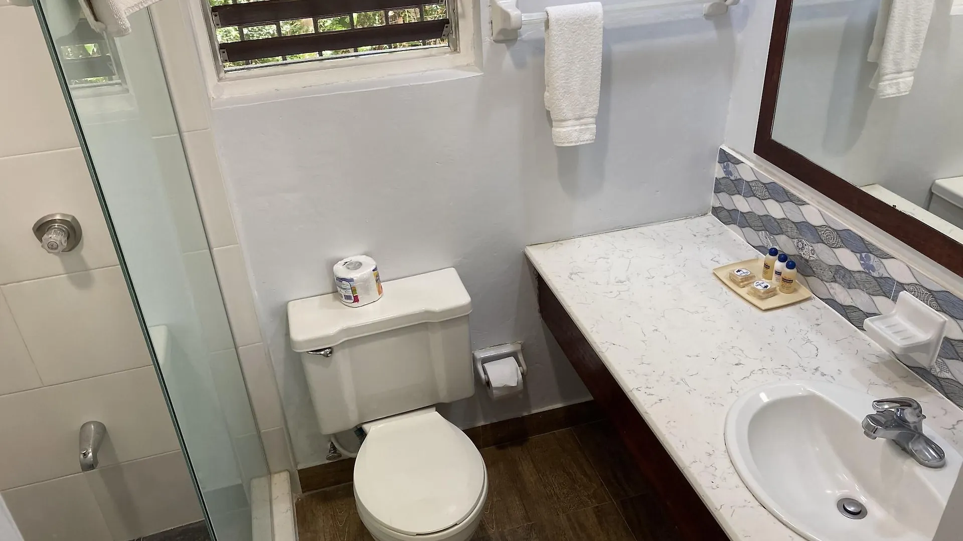 Toby'S Resort Montego Bay Hotel